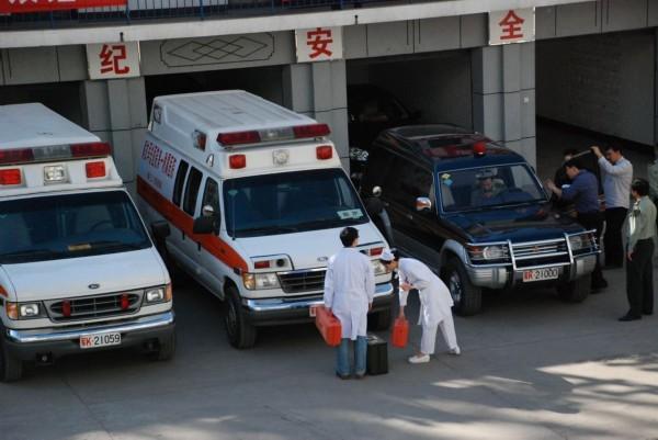 西林县救护车转院